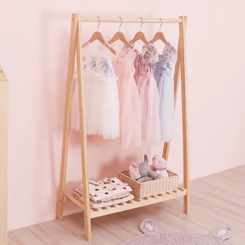 Детская вешалка для одежды настенная Скандинавская простая вешалка для одежды из массива дерева, креативная домашняя спальня, крытый многофункциональный стеллаж для хранения Изображение 0